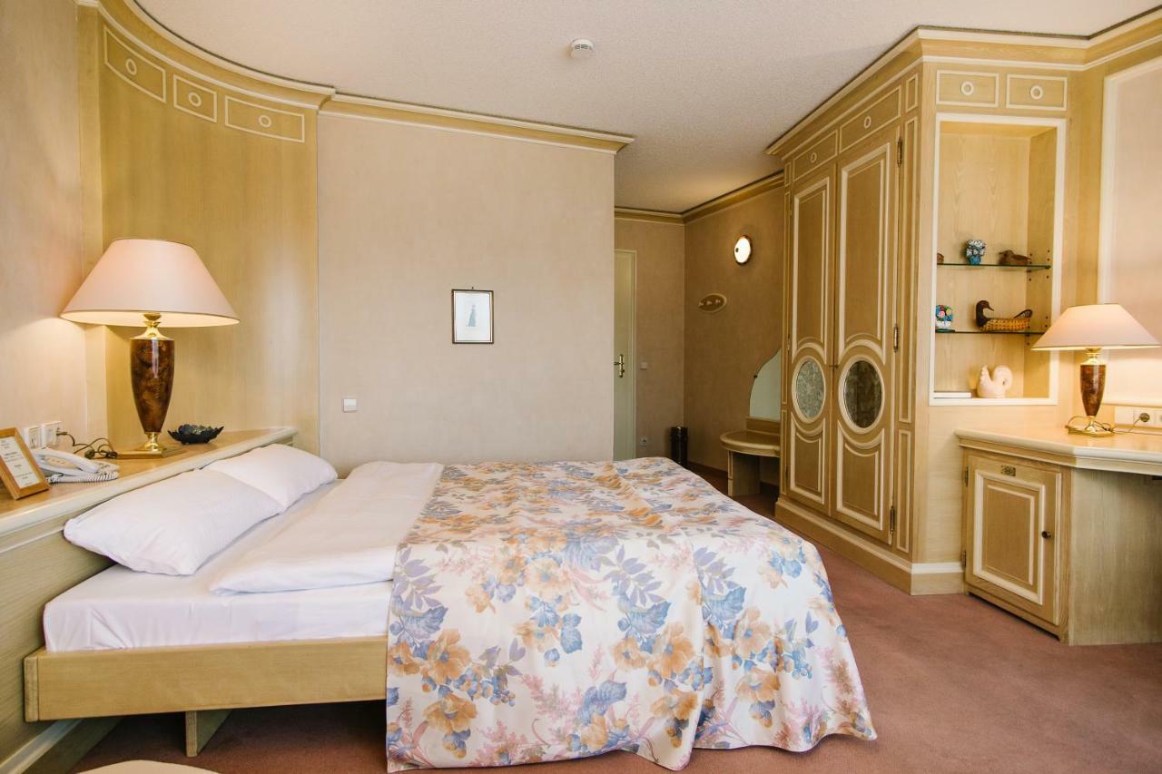 Landhaus Keller - Hotel & Restaurant Malterdingen Екстериор снимка